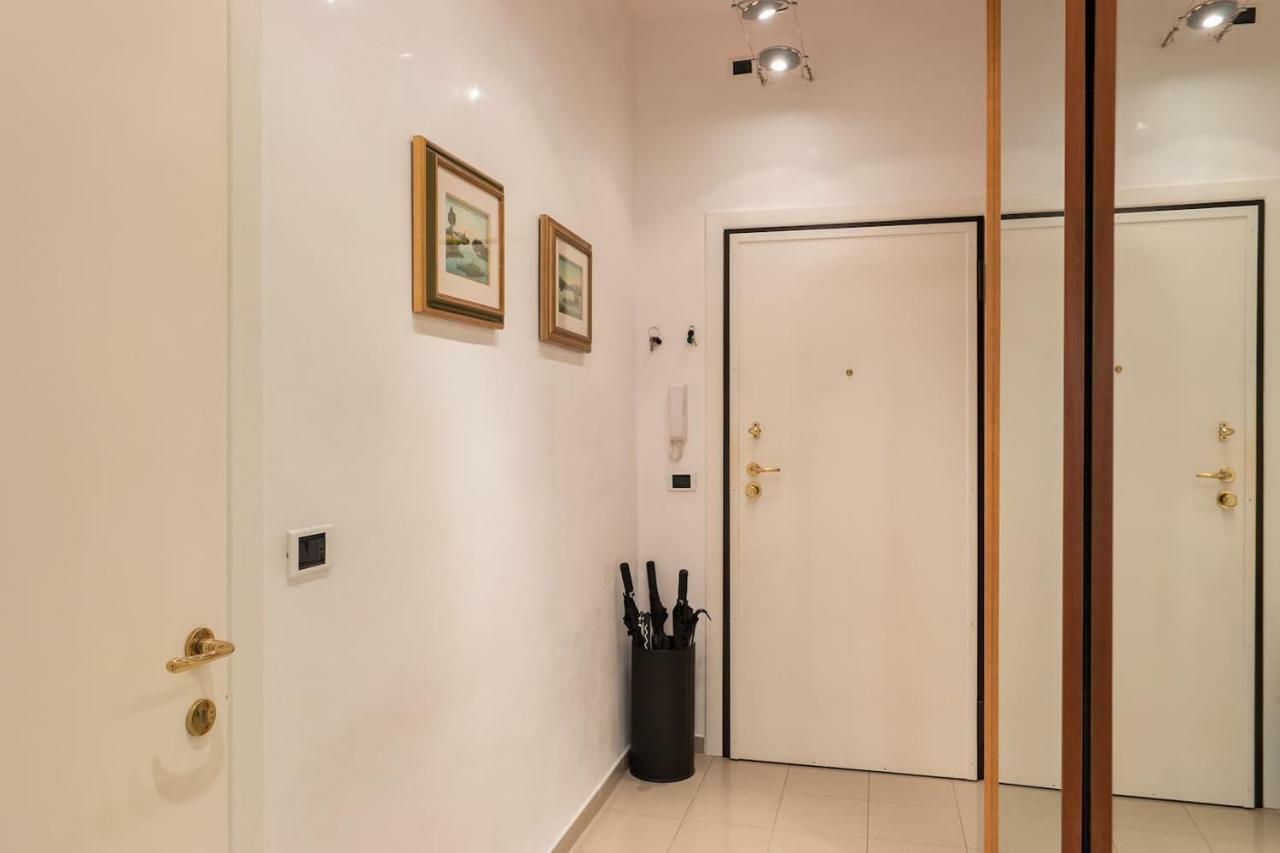 M Design Apartment Venezia Eksteriør bilde
